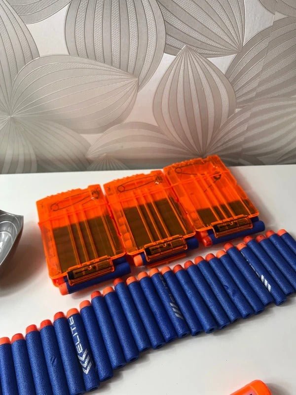 „Nerf Jolt“ pistoletų, šovinių ir priedų rinkinys - Daiktų atokvėpis