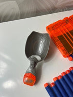 „Nerf Jolt“ pistoletų, šovinių ir priedų rinkinys - Daiktų atokvėpis