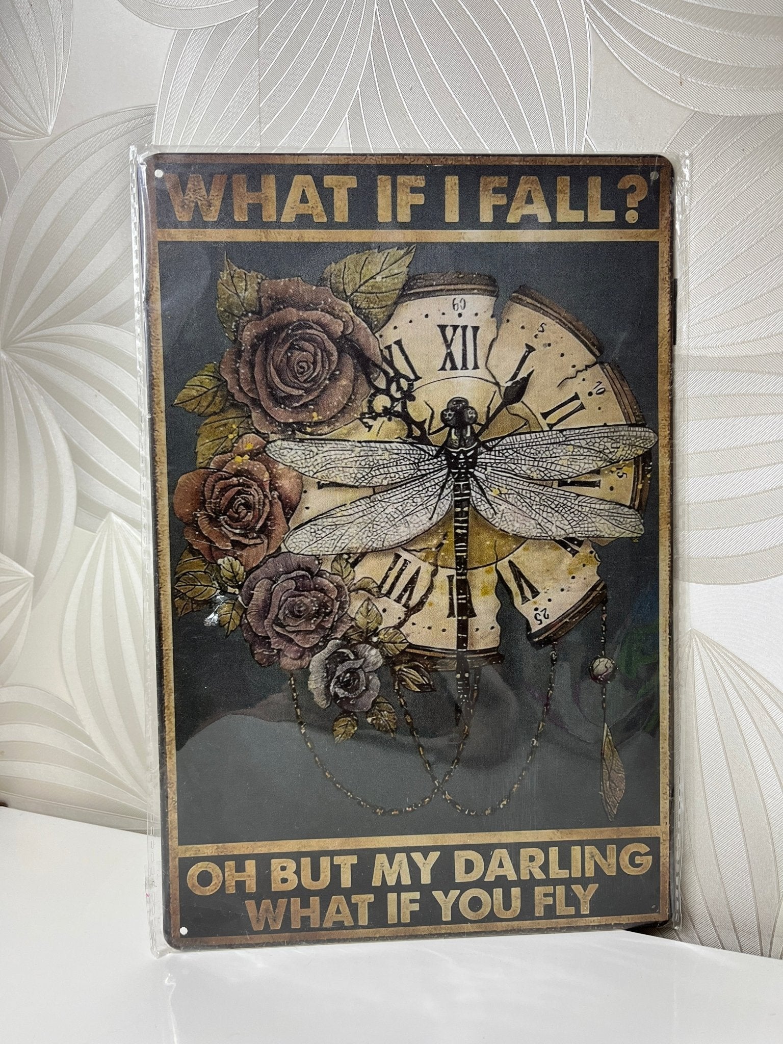 Pakabinama ar pastatoma dekoracija ant sienos „What If I Fall?“ - Daiktų atokvėpis