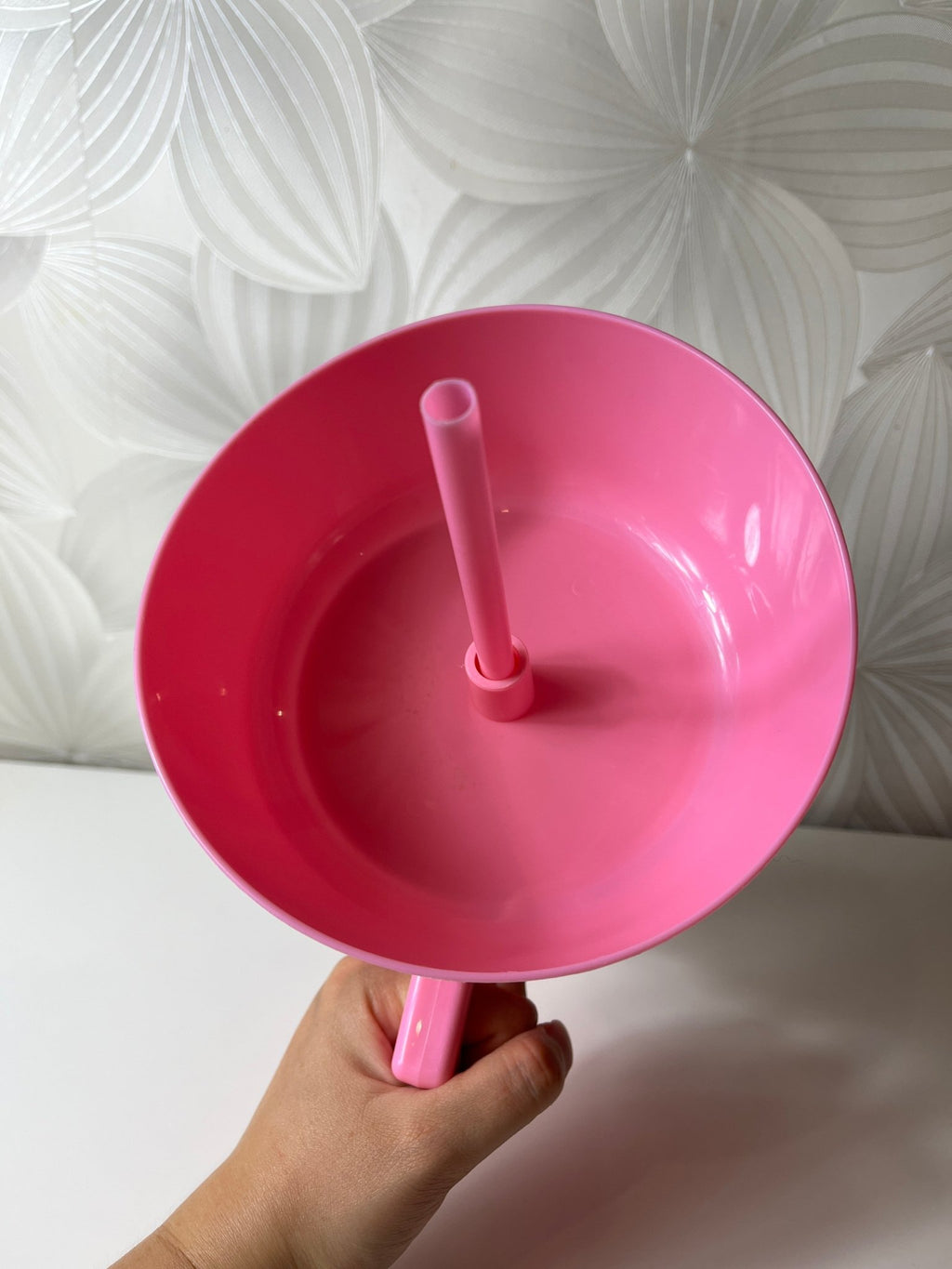 Plastikinis puodelis gėrimams ir užkandžiams - Daiktų atokvėpis