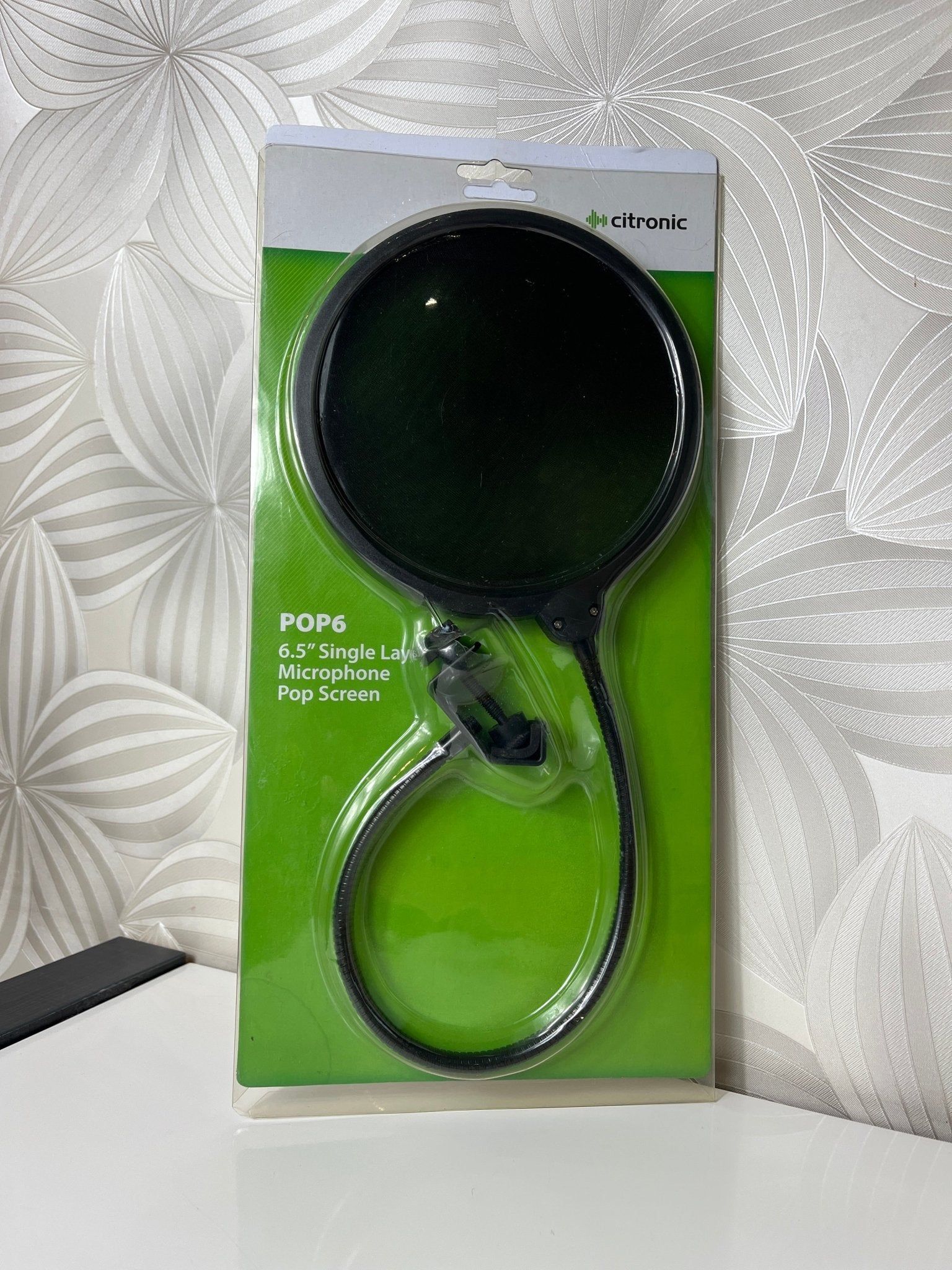 Primontuojama apsauga mikrofonui - Daiktų atokvėpis