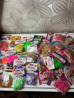 „Rainbow Loom“ apyrankių pynimo rinkinys su 44 vnt. pakelių gumyčių po 300 vnt. - Daiktų atokvėpis