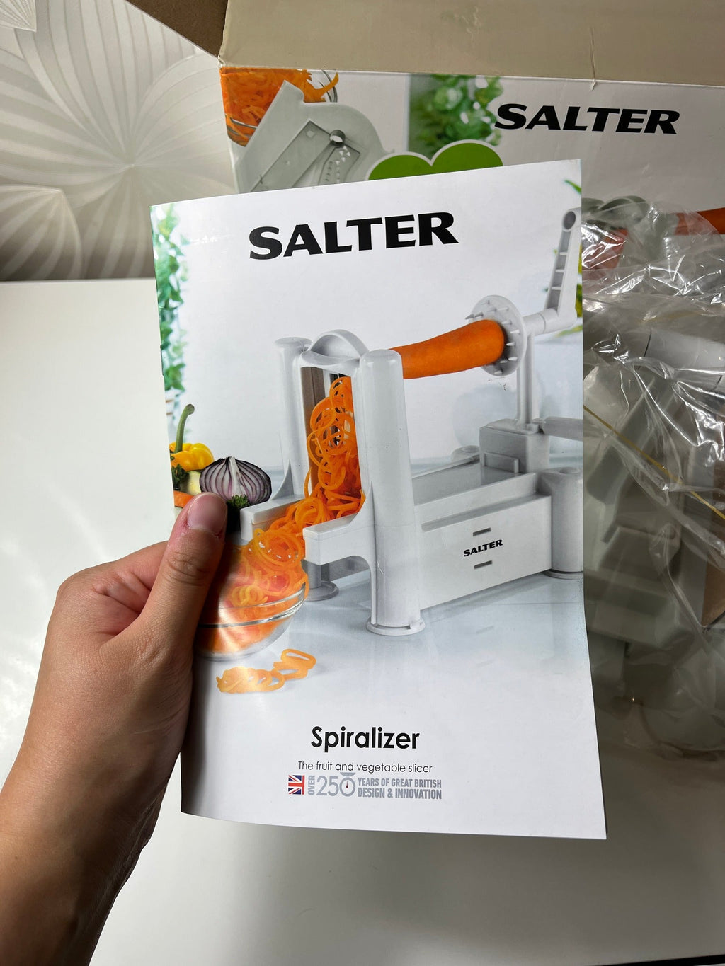 „Salter Spiralizer“ daržovių smulkinimo tarka (spiralizatorius) - Daiktų atokvėpis