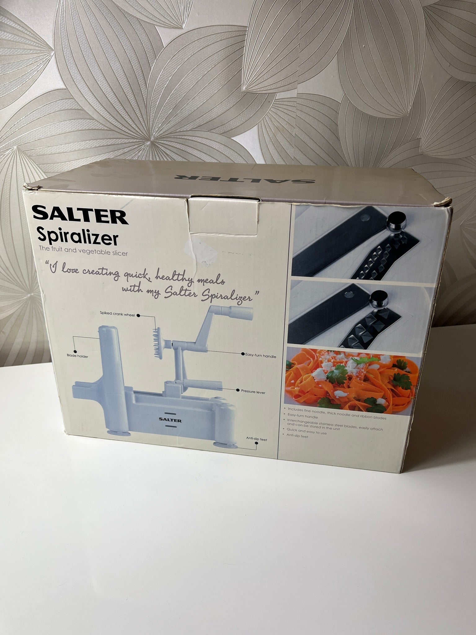 „Salter Spiralizer“ daržovių smulkinimo tarka (spiralizatorius) - Daiktų atokvėpis