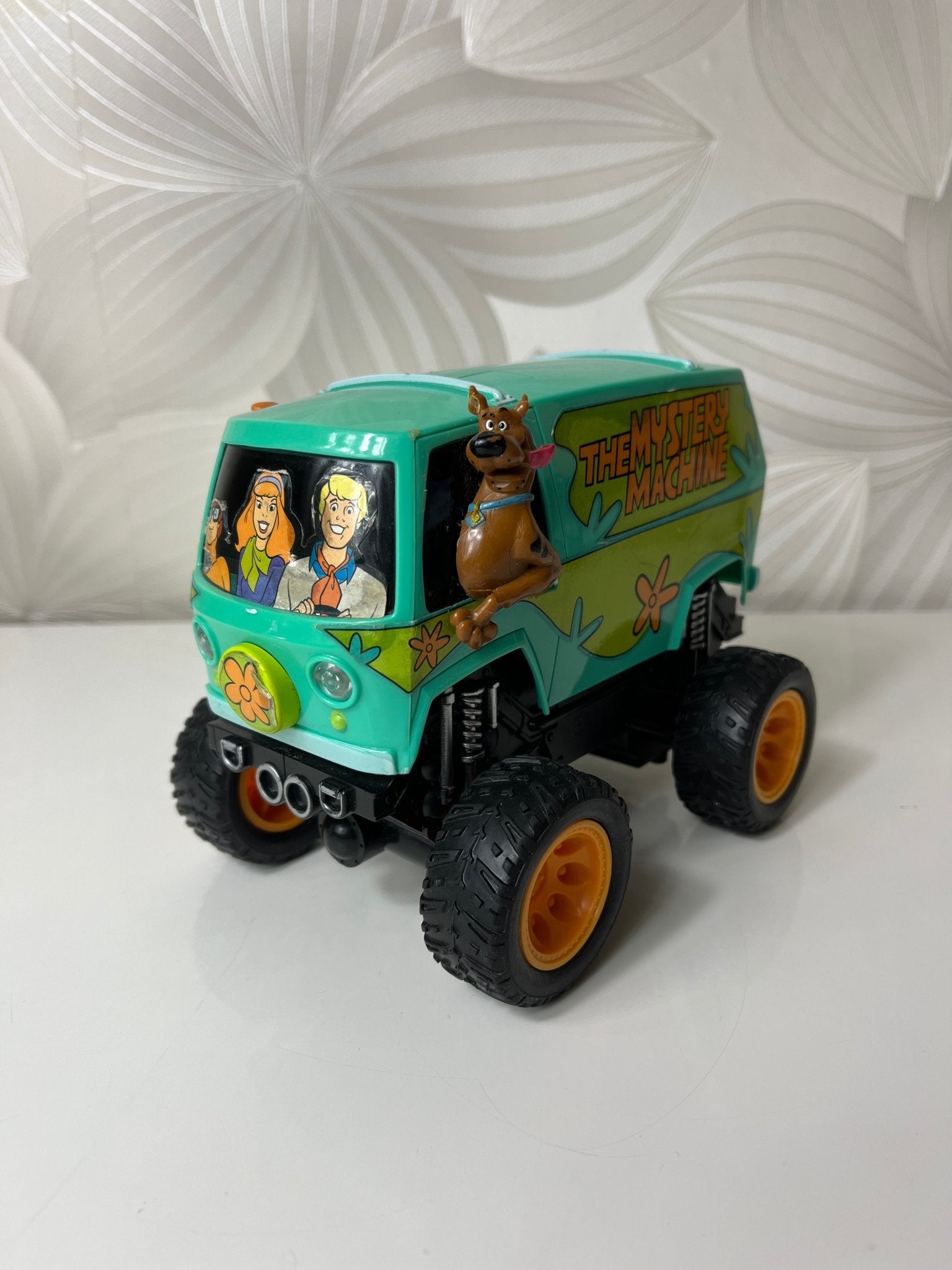 „Scooby - Doo“ mašina „The Mystery Machine“ - Daiktų atokvėpis