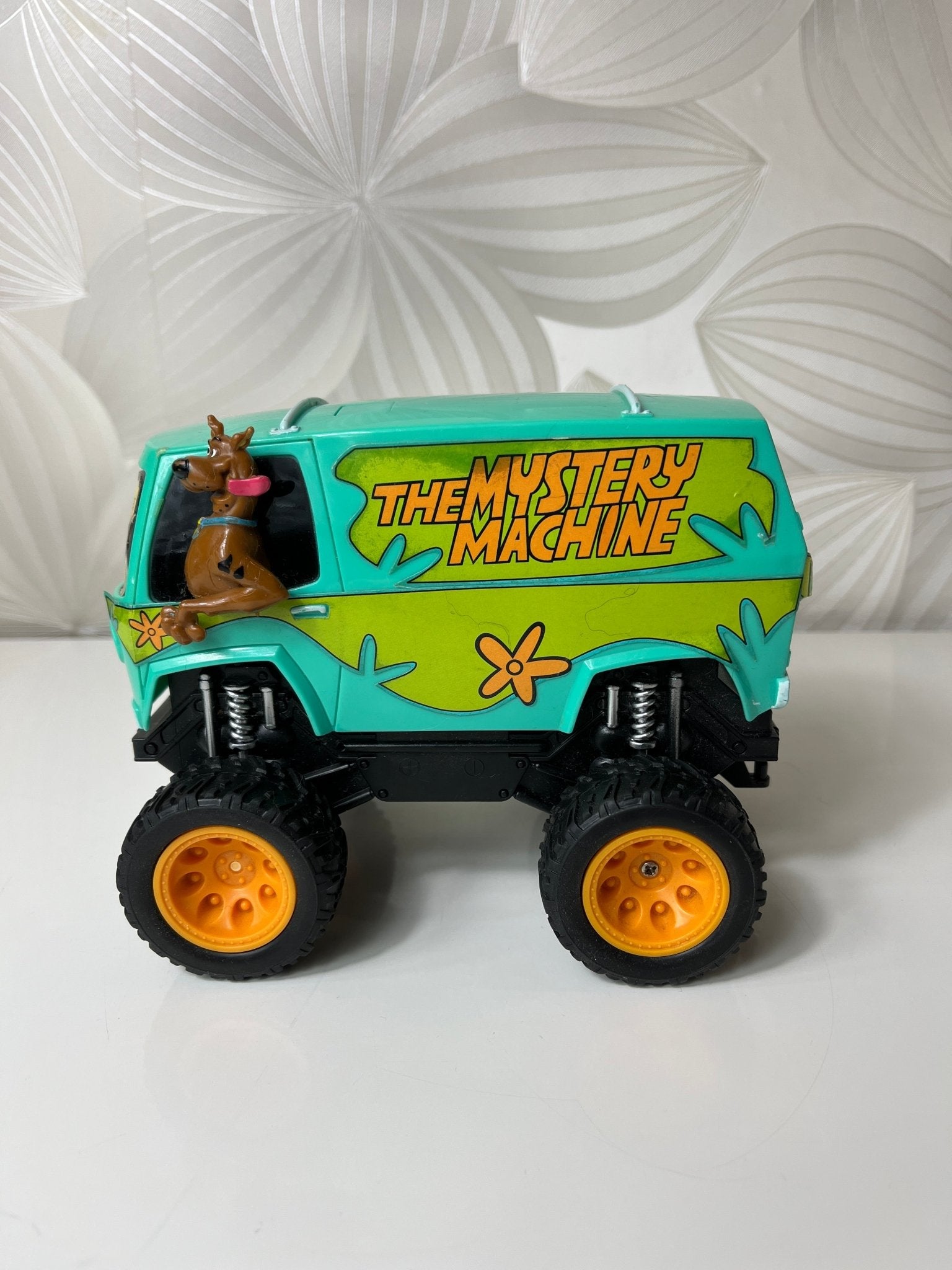 „Scooby - Doo“ mašina „The Mystery Machine“ - Daiktų atokvėpis