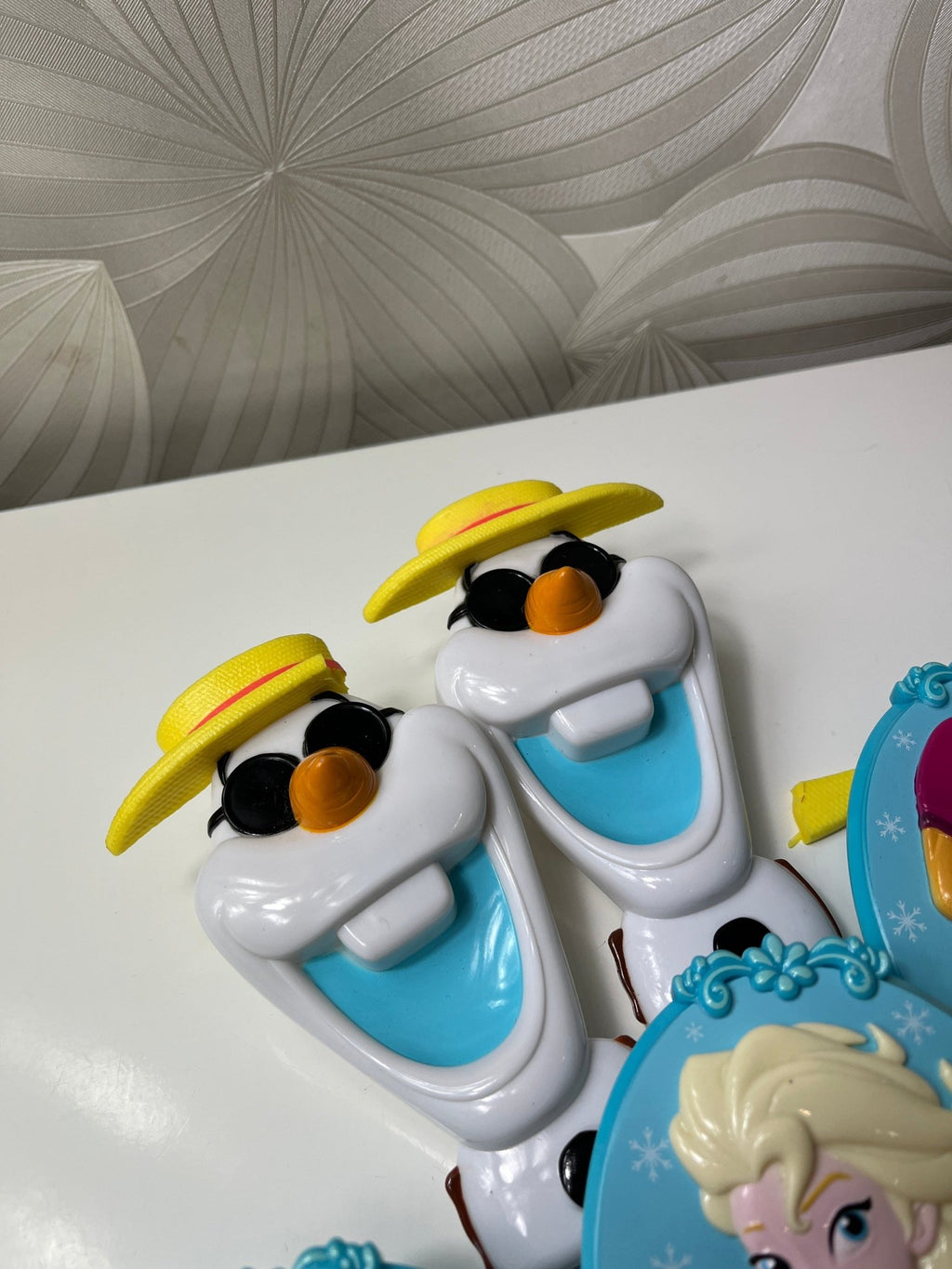 Segtukai rankšluosčiams „Frozen“ tematika - Daiktų atokvėpis