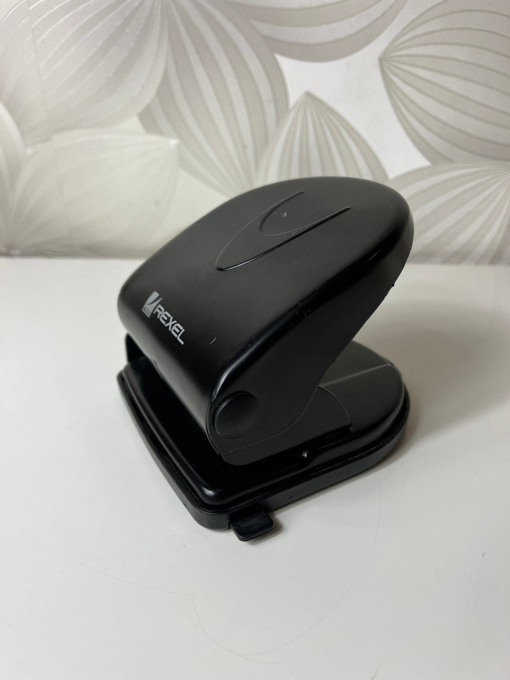 Skylamušis popieriui „Rexel“ - Daiktų atokvėpis