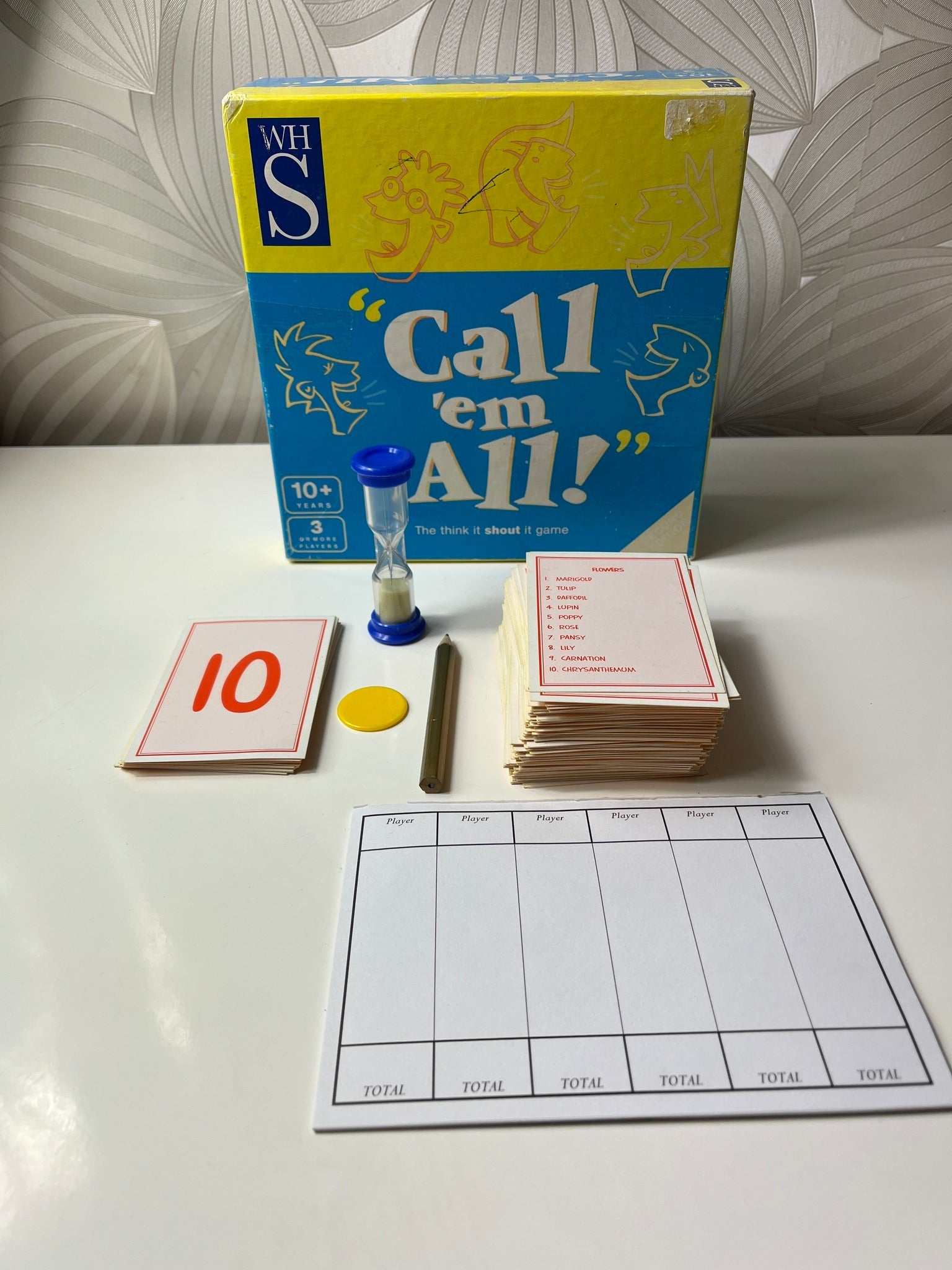 Stalo žaidimas „Call ’em All!” - Daiktų atokvėpis