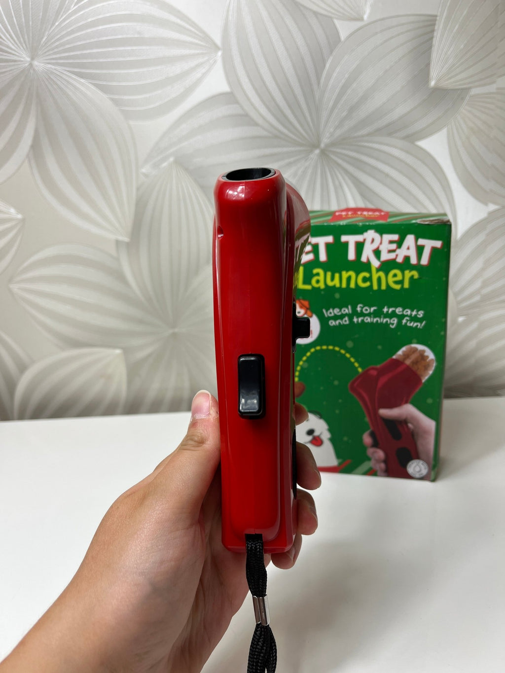 Šuns skanėstų šaudyklė - Daiktų atokvėpis