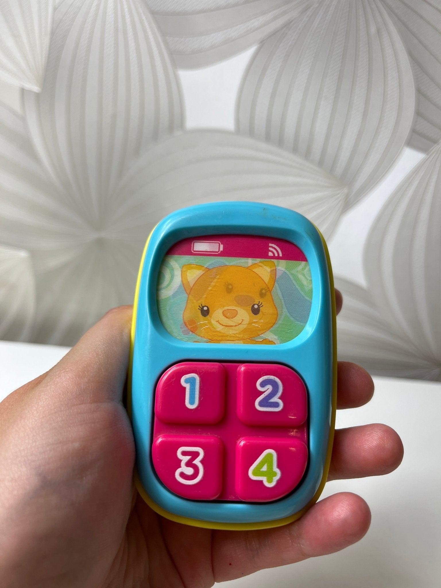 Vaikiški žaisliniai telefonai (2 vnt.) - Daiktų atokvėpis