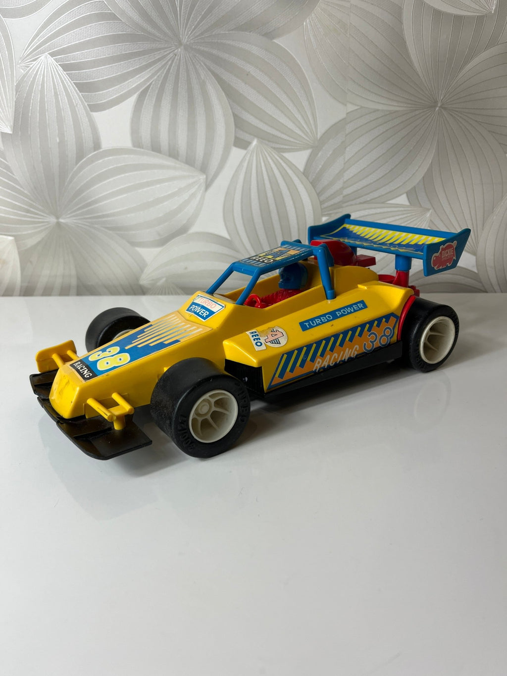 Vintažinė 1990 - tųjų žaislinė lenktyninė mašina „Turbo Power“ - Daiktų atokvėpis