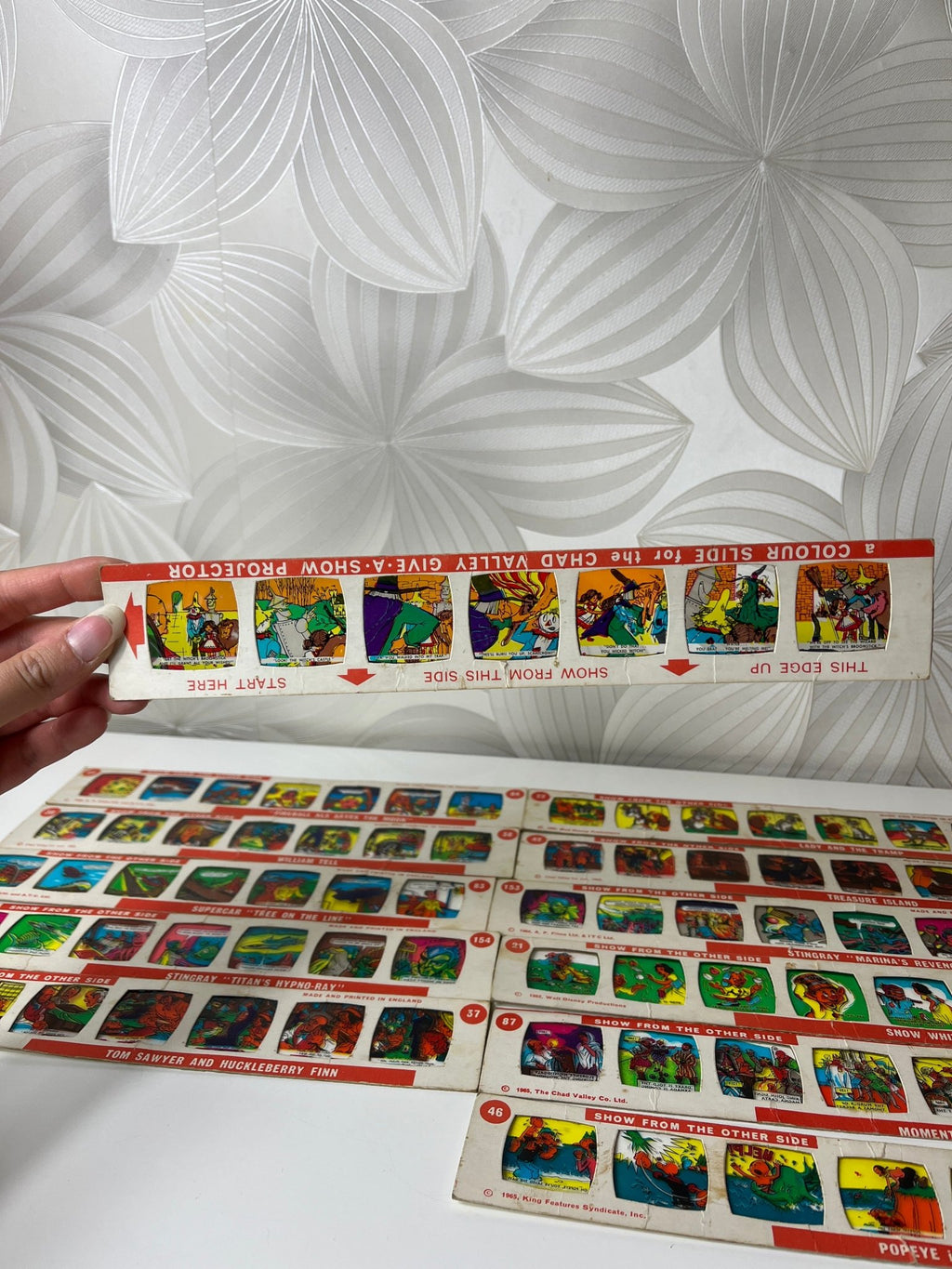 Vintažinės kino skaidrės – komiksai (12 vnt.) - Daiktų atokvėpis