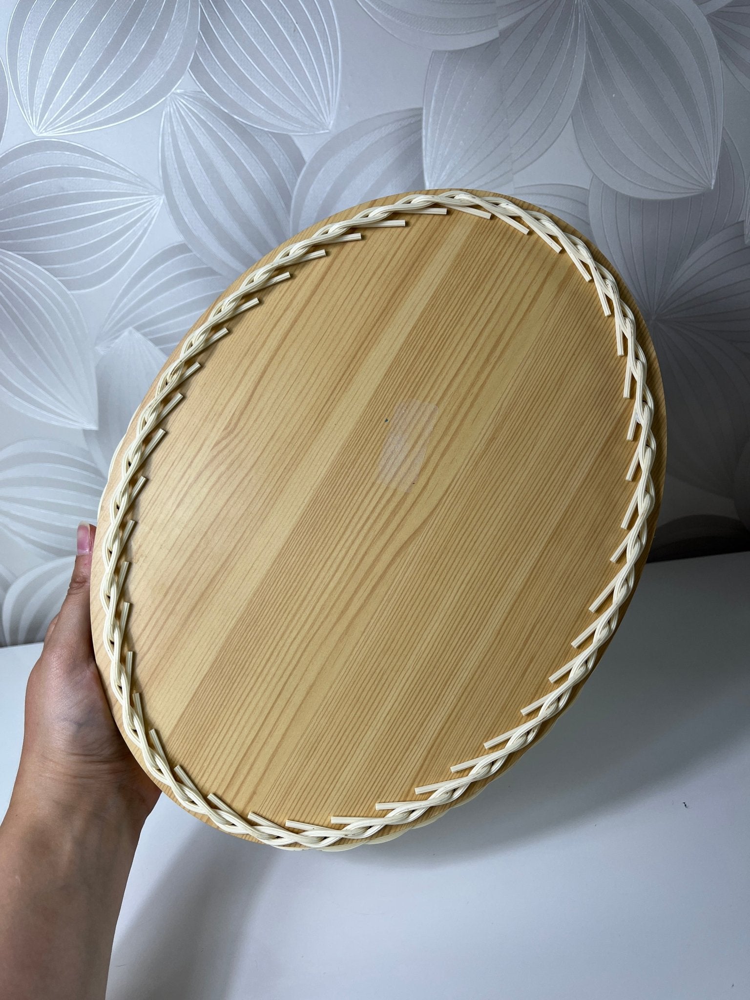 Vintažinis dekoratyvinis padėkliukas su gėlėmis - Daiktų atokvėpis