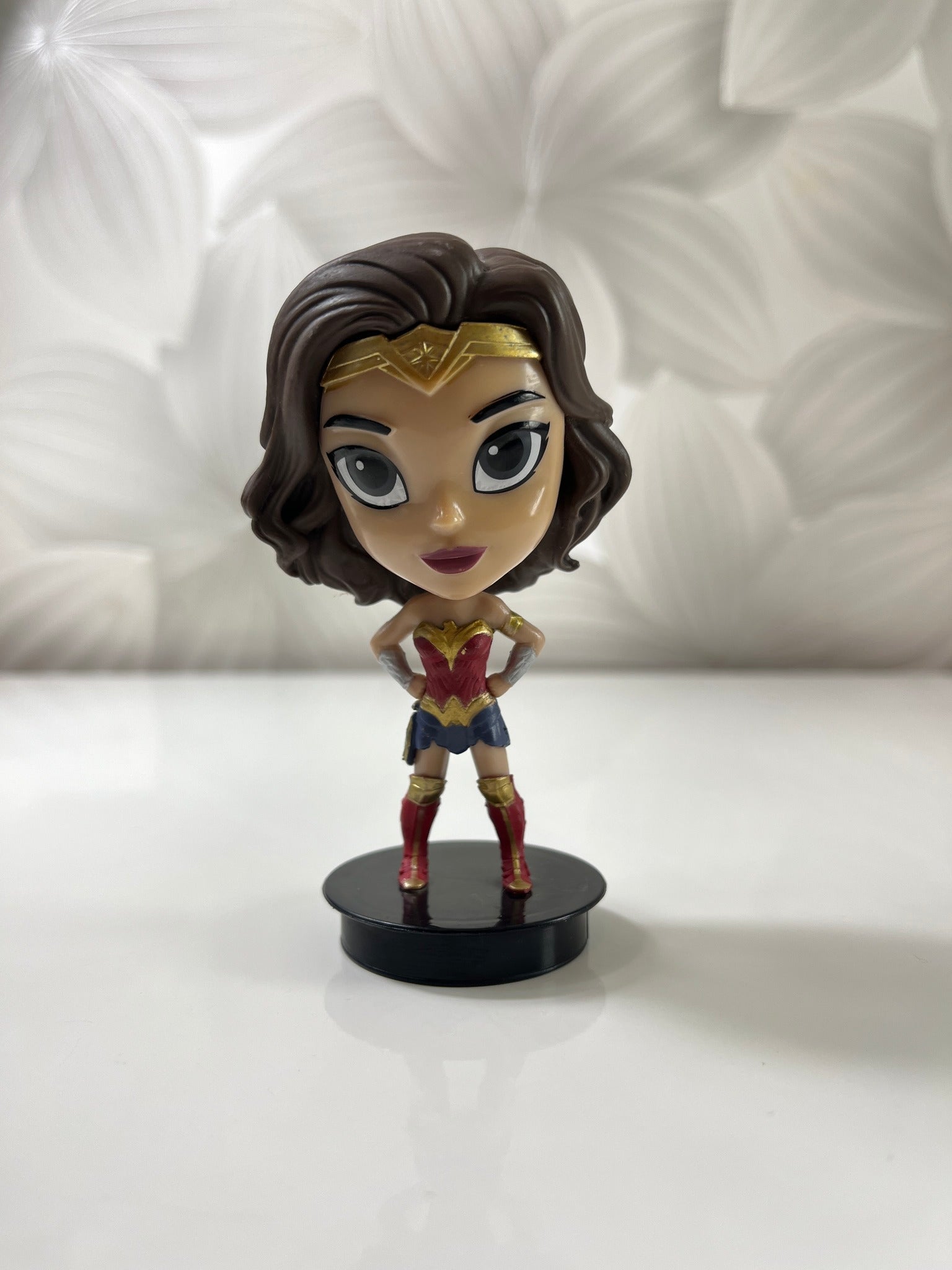 „Wonder Woman“ figūrėlė - Daiktų atokvėpis